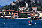 Torbole, Surfer, Gardasee, Trentino, Italien