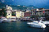 Hafenpromenade, Malcesine, Gardasee, Trentino, Italien