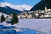 Wintersportort, Ischgl, Österreich
