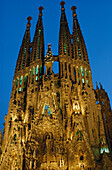 Sagrada Familia in the evening light, Kirche, Barcelona, Catalonia, Spain