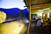 Restaurant de oude meul, Straussenfarm in der Nähe von Oudtshoorn, Westkap, Südafrika, Afrika