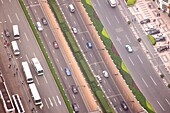 Luftaufnahme von Strassen in Pudong, Shanghai, China, Asien
