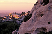 Felsen bei Les Baux, Provence, Frankreich