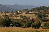 Landscape around Pindaya, Landschaft bei Pindaya, Strasse von Aung Ban nach Pindaya