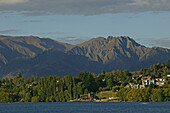 View of Lake Wanaka and mountains, Central Otago, South Island, New Zealand, Oceania