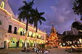 Square with City Hall, Veracruz, Mexico