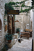 Restaurant, Vieste, Gargano, Apulia, Italy