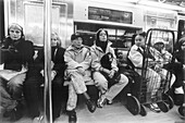 Menschen in der U-Bahn Linie 9, Manhattan, New York, USA, Amerika