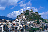 Town and castle on a mountain, Forzo d` Agro, Sicily, Italy, Europe