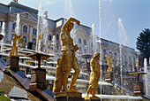 Große Kaskade, Schloss Peterhof, Peterhof, St. Petersburg, Russland