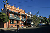 Terrace housing in Paddington, Sydney, Australien, NSW, Restored Victorian Terrace houses in chic suburb of Paddington