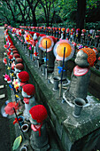 Jizo statues, for unborn or deceased children, Zojoji Tempel, Tokyo