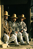 Traditional men in Suwon folkvillage, Suwon, South Korea Asia