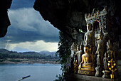 Tham Thing cave, Mekong, Luang Prabang, Laos, Indochina, Asia