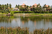 Lagune und Hotelgebäude, Banyan Tree Resort, Phuket, Thailand