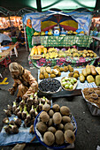 Gemüsestand auf dem Nachtmarkt, Pasar Malam Night Market, Bandar Seri Begawan, Brunei Darussalam, Asien