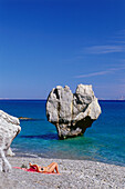 Fels im Meer, Preveli-Strand, Kreta, Griechenland