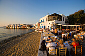 Restaurants und Bars am Strand, Mykonos-Stadt, Mykonos, Griechenland