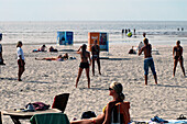 Volleyball am Strand in Pärnu, Estland