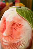 Gesicht aus eine Wassermelone geschnitzt, am Bord der Star Clipper, Karibisches Meer