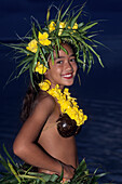 Cook Insel Mädchen beim Tanzen,Rarotonga, Cook Inseln