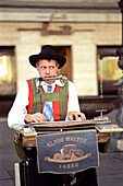 Street musican, walterplatz, bozen, bolzano, south tyrol, italy