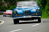 Silvretta Classic Rallye Montafon, 08.07.2004, Silvretta Alpine Road, BMW 503 Cabrio, 140PS, Bj.1956, Hintergrund BMW 507, 140PS, Bj.1959