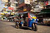 Tuk Tuk auf der Th Khao San Straße, Banglamphu, Bangkok, Thailand