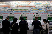 ticket machine, Rush-hour, subway, Metro, station, JR Yamanote Line, Tokio, Tokyo, Japan