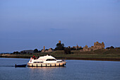 Carrick Craft Waterford, River Shannon, Clonmacnoise, County Offaly, Irland