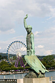 Ganymed statue (of Hermann Hubacher 1952) at Bürkli Square, Lake Zurich, Ferris wheel in background, Zurich, Canton Zurich, Switzerland