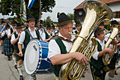 Trachtenumzug, Königsdorf, Bayern, Deutschland