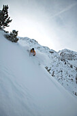 Man, Skiing, Powderturn, Downhill, Ross hut, Tyrol, Austria