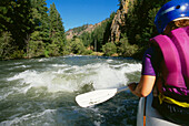 Rafting auf Tieton River (Klassifiz 3) Orion River Expeditions, östl. Mt. Rainier Cascades, Washington USA