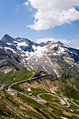 View over the winding Grossglockner High Alpine Road, Grossglockner Hochalpenstrasse, Mountain pass, Carinthia, Austria
