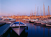 Hafen Vieux Port, St.Tropez, Côte d'Azur, Provence, Frankreich, Europa