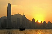 China, Hongkong Star Ferry, Skyline, Hongkong Isl., Sonnenuntergang