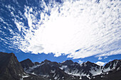 Berge mit Wolkenstimmung, Blick vom Cerro Marmolejo 6085 m, Chile