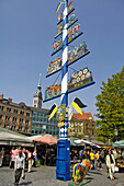 Maibaum, Viktualienmarkt, München, Bayern, Deutschland