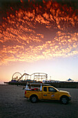 Santa Monica Pier at sun set, Santa Monica, L.A., Los Angeles, California, USA