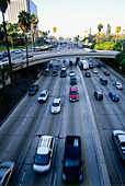 Traffic at rush hour on Harbor Freeway, Downtown L.A., Los Angeles, Kalifornien, USA