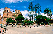 Catedral Nueva. Parque Calderon. Cuenca. Azuay province. Ecuador