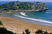 Carraspio beach and San Nicolás Island. Lekeitio. Bizkaia. Euskadi. Spain.