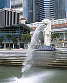 Merlion statue in Merlion Park, Singapore river entrance, Singapore
