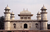 Itmad-ud-Daulah, tomb of Mirza Ghiyas Beg. Agra. Uttar Pradesh. India