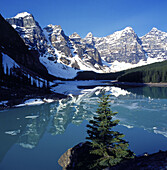 Moraine Lake. Banff National Park. Canada