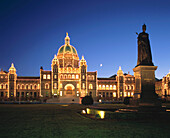 Evening view of the British Columbia Parliament Buildings in Victoria. Vancouver Island. Canada