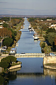 Canal du Midi, Aigues-Mortes. Gard, Languedoc-Roussillon, France