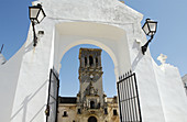 Plaza del Cabildo and Santa María church. Arcos de la Frontera. Cádiz province. Spain