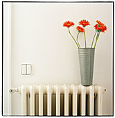  Color, Colour, Comfort, Comfortable, Concept, Concepts, Decoration, Design, Designing, Detail, Details, Flower, Flowers, Home, Indoor, Indoors, Inside, Interior, Object, Objects, Radiator, Radiators, Square, Still life, Temperature, Thing, Things, Vase, 